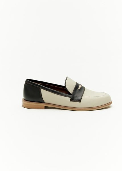 Beige-brown leather loafers 36
