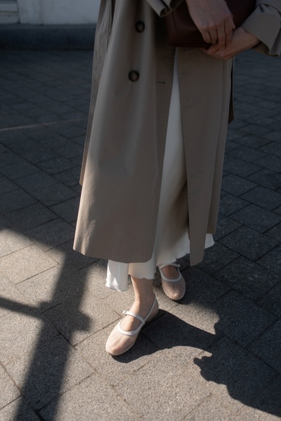 Rosalind semi-transparent ballet flats light beige